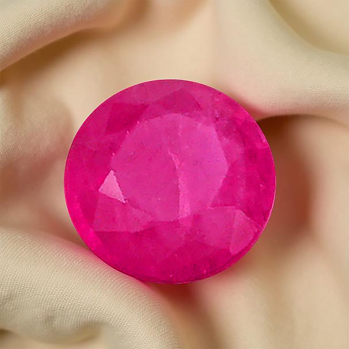 AAAA Ruby (Rnd 6 mm) 0.90 ctw image number 1