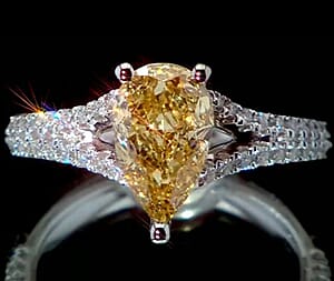 Luxuriant Lab Grown Yellow and White Diamond VS1 2.43 ctw Ring in 14K White Gold (Size 7.0) 4.13 Grams