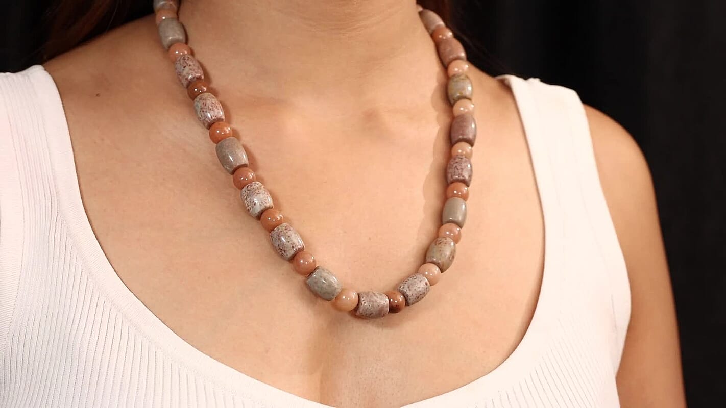 EverTrue Fossilizes Agate 490.00 ctw Beaded Necklace in Platinum Bond 20 Inches