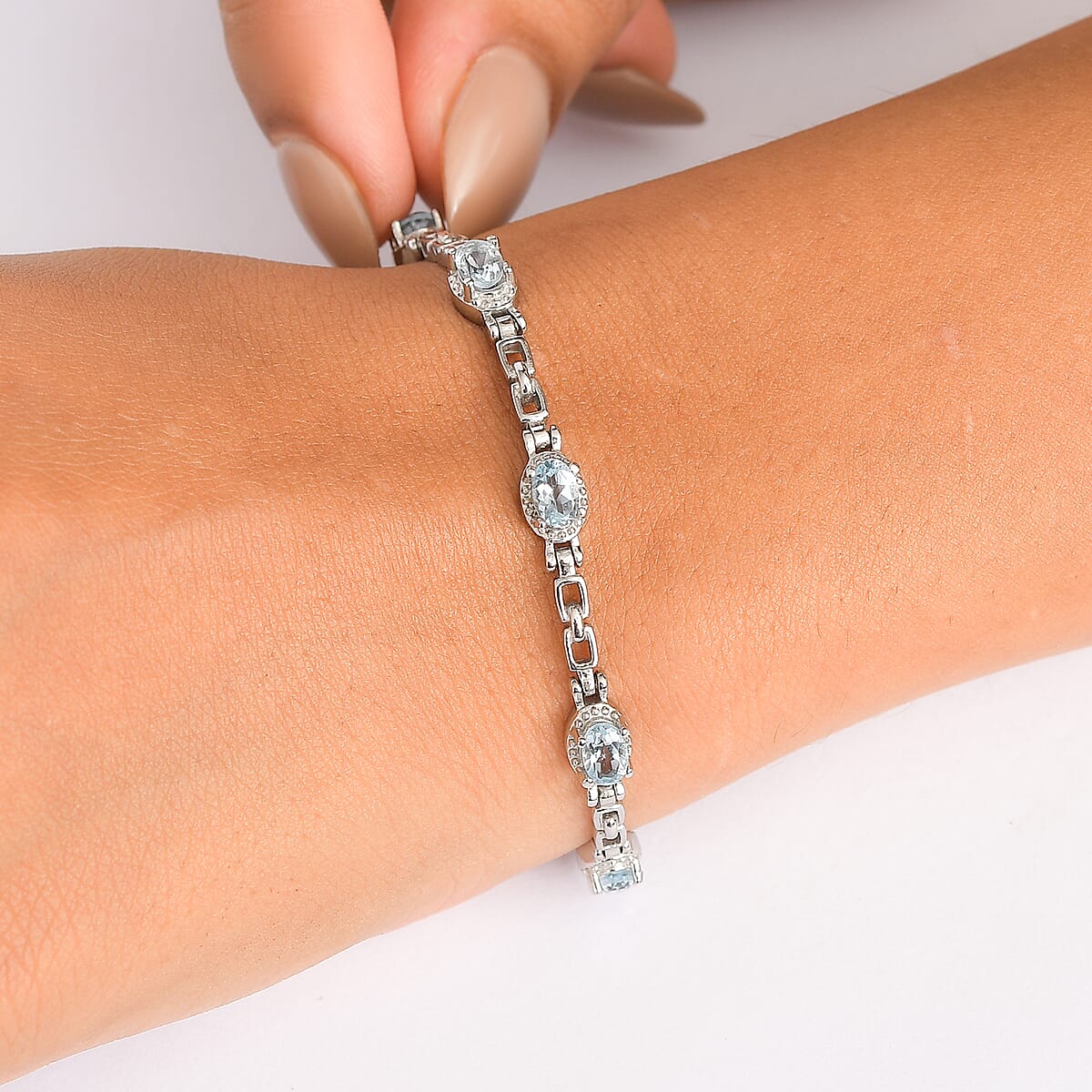 EverTrue Sky Blue Topaz 4.10 ctw Bracelet in Stainless Steel (7.00 In) image number 2