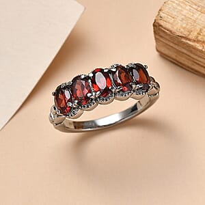 EverTrue Mozambique Garnet 3.50 ctw 5 Stone Ring in Stainless Steel (Size 10.0)