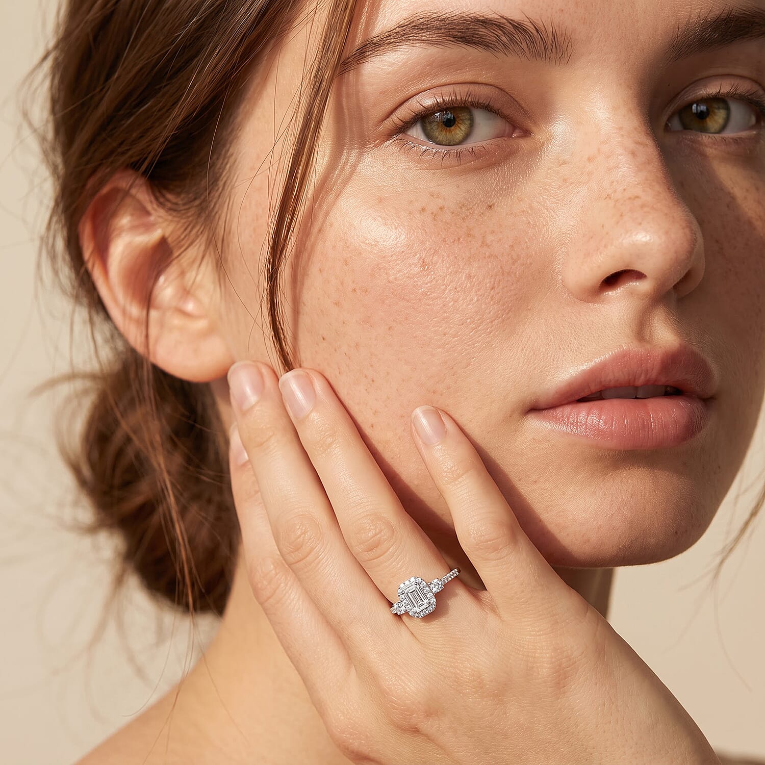 Luxuriant Lab Grown Diamond G-H SI 1.10 ctw Classic Halo Ring in Rhodium Over Sterling Silver (Size 6.0)