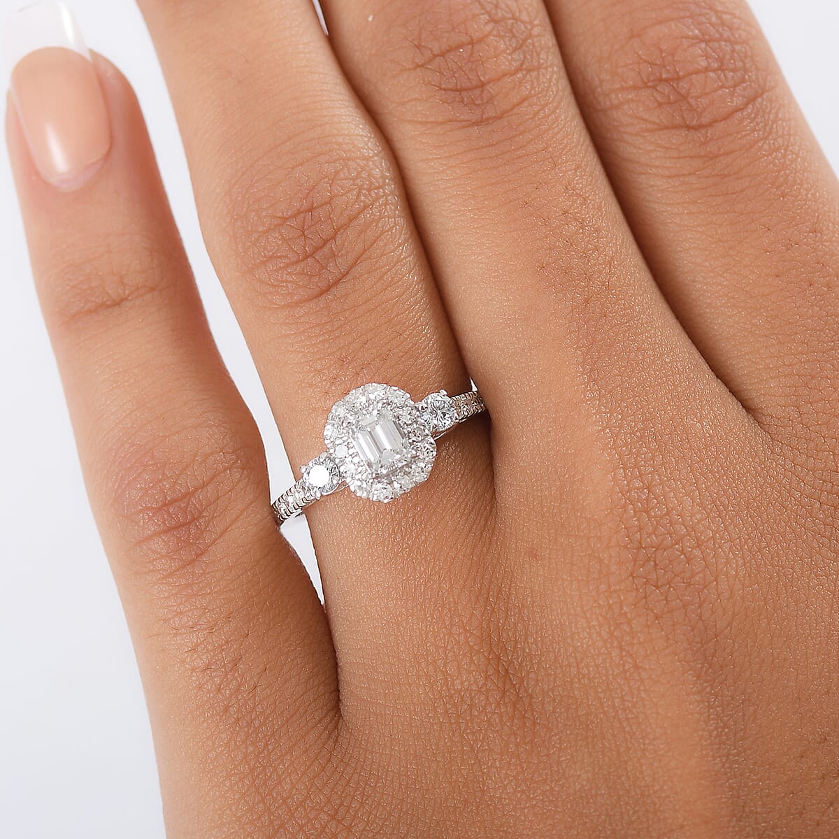 Luxuriant Lab Grown Diamond G-H SI 1.10 ctw Classic Halo Ring in Rhodium Over Sterling Silver (Size 8.0) image number 2