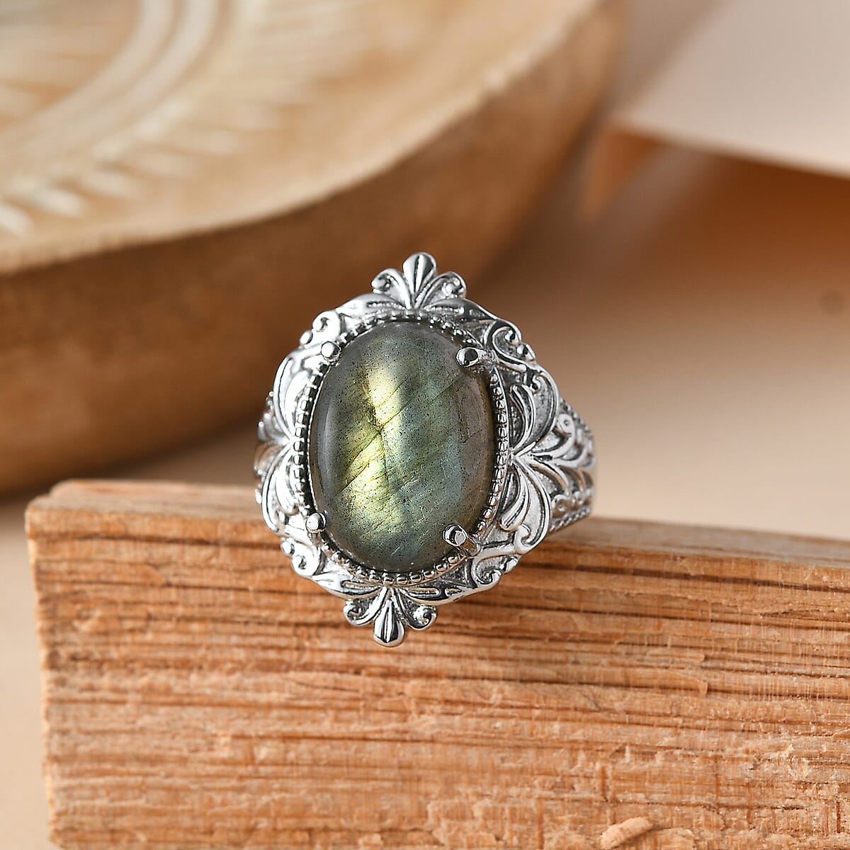 EverTrue Malagasy Labradorite 11.10 ctw Ring in Stainless Steel (Size 10.0) image number 1