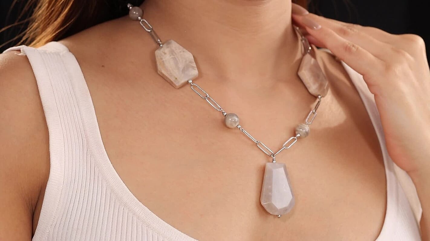 EverTrue Tigers Eye Necklace (20 Inches) in Stainless Steel 240.00 tcw