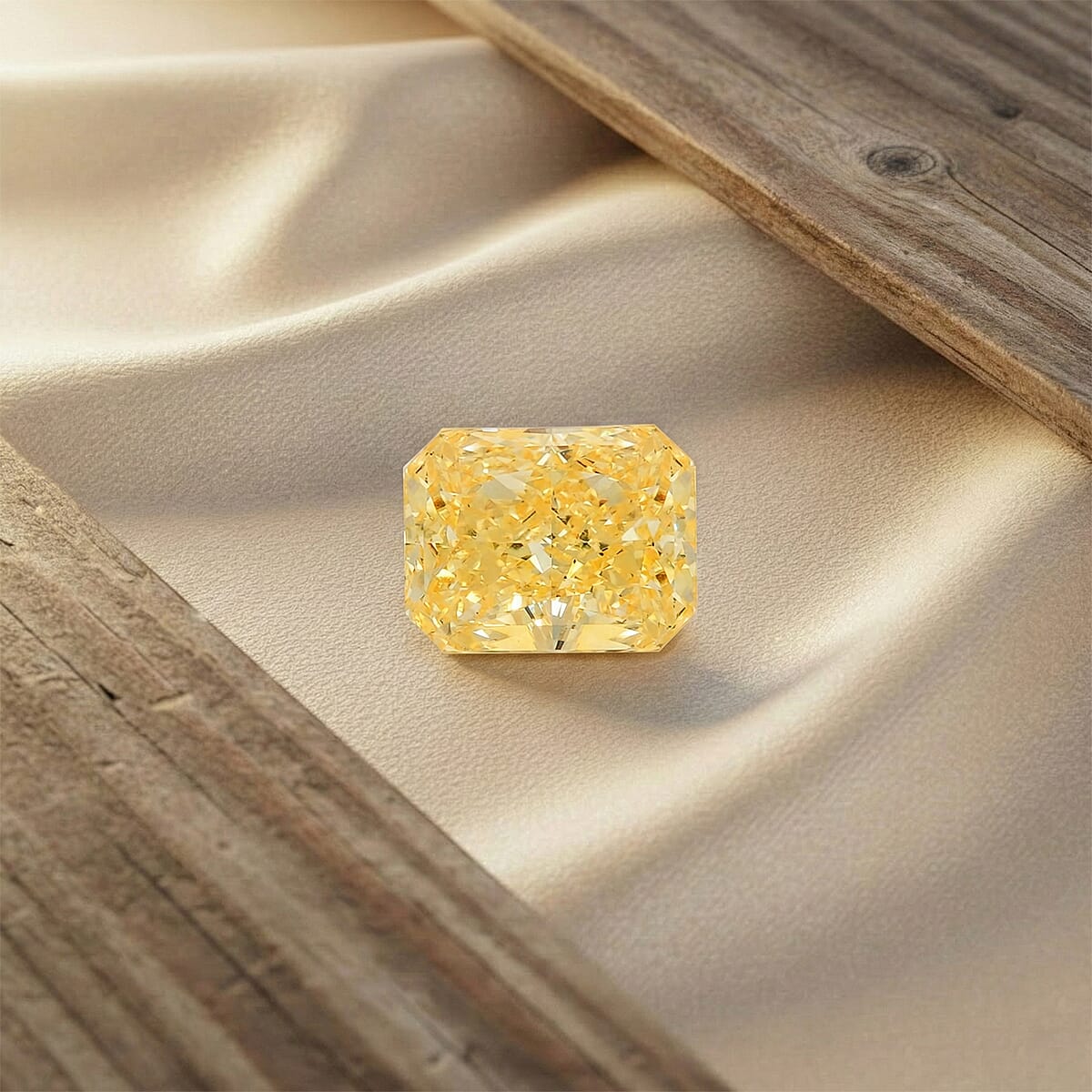 IGI Certified Luxuriant Lab Grown Yellow Diamond (VS2) (Radiant) 2.00 ctw image number 1