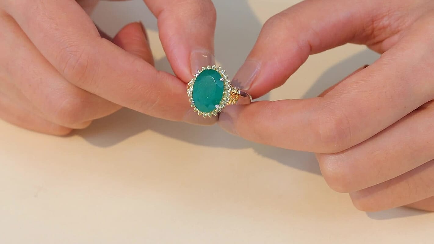 EverTrue Verde Onyx, Hebei Peridot Ring 18K YG Plated and Platinum Bond (Size 10.0) 5.50 ctw