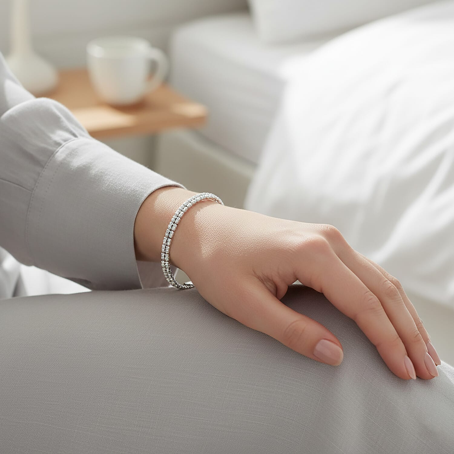 Default Title - Product card gallery slide 3 (10146486747419)