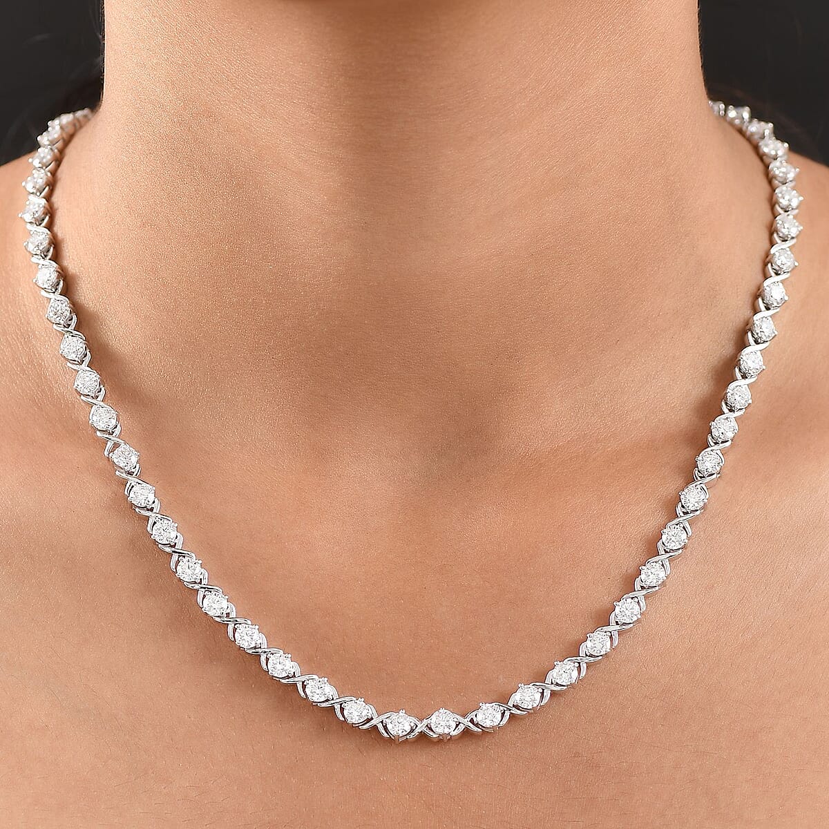 D'Joy Moissanite 15.10 ctw XOXO Necklace in Rhodium Over Sterling Silver 18 Inches image number 2