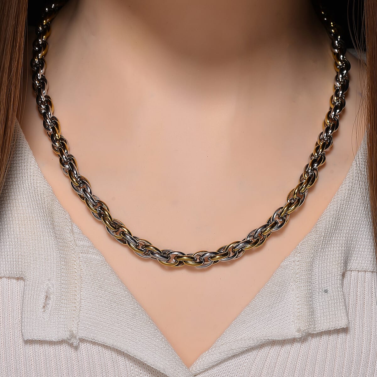 Two-tone Oval Link Chain Necklace in ION Plated YG and Stainless Steel 20-22 Inches image number 2
