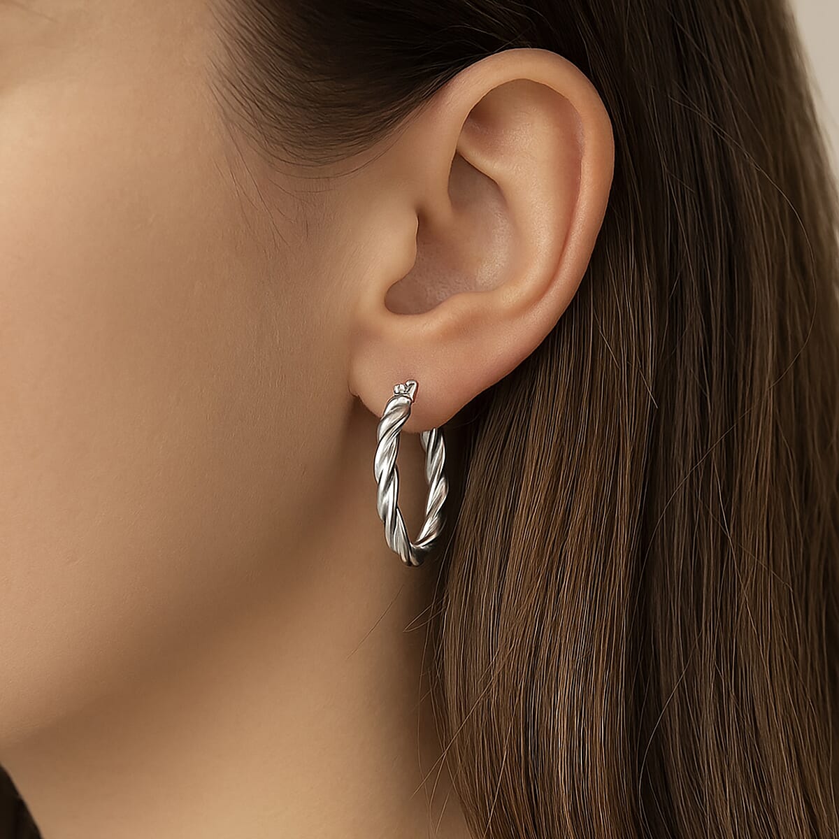 Made In Italy Round Twist Hoop Earrings in Sterling Silver 3.69 Grams image number 2