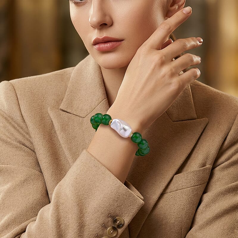 EverTrue Verde Onyx and Baroque White Shell Pearl and Simulated Diamond 125.00 ctw Bracelet in ION Plated YG Stainless Steel (7.50 In)