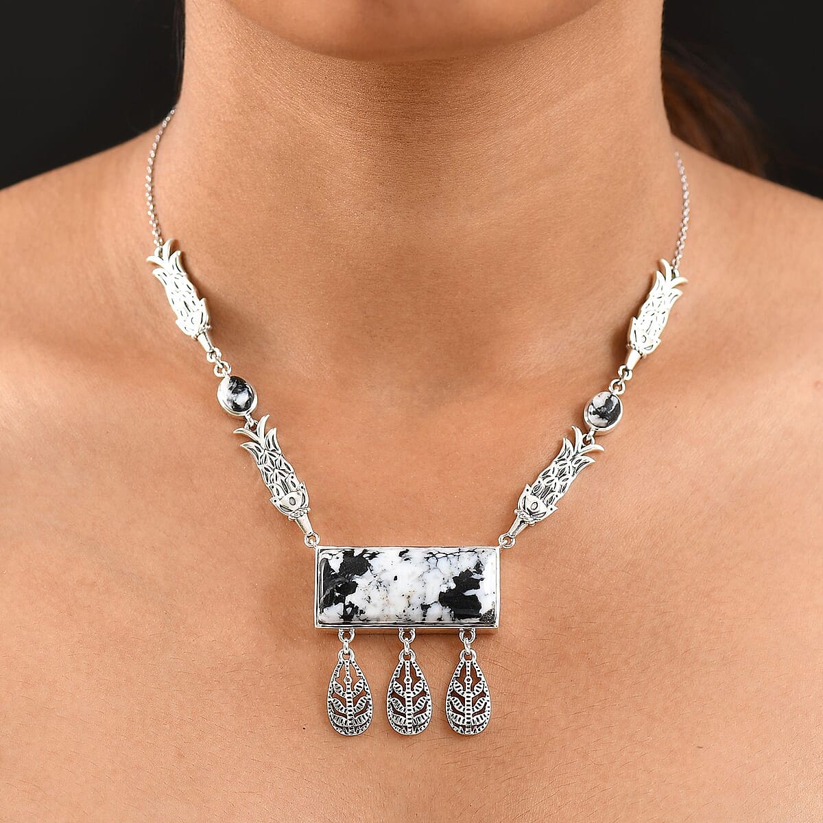 D'Joy Passport to Israel Artisan Crafted White Buffalo 42.50 ctw Necklace in Sterling Silver 18 Inches image number 2