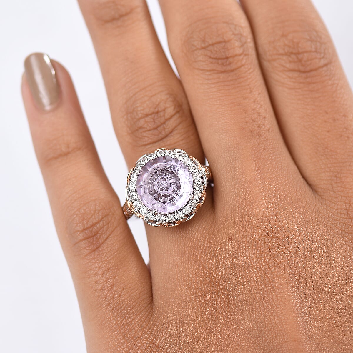 EverTrue Rose De France Amethyst and White Zircon 6.90 ctw Crown Legacy Ring in 18K RG Plated and Platinum Bond (Size 6.0) image number 2