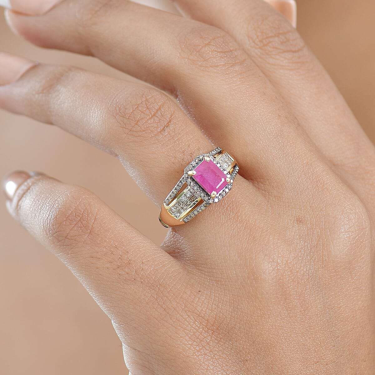 Luxoro 10K Yellow Gold AAA Mozambique Ruby, Natural Champagne Diamond (I2) (0.65 cts) Bridge Ring (Size 7.0) 2.00 ctw image number 2