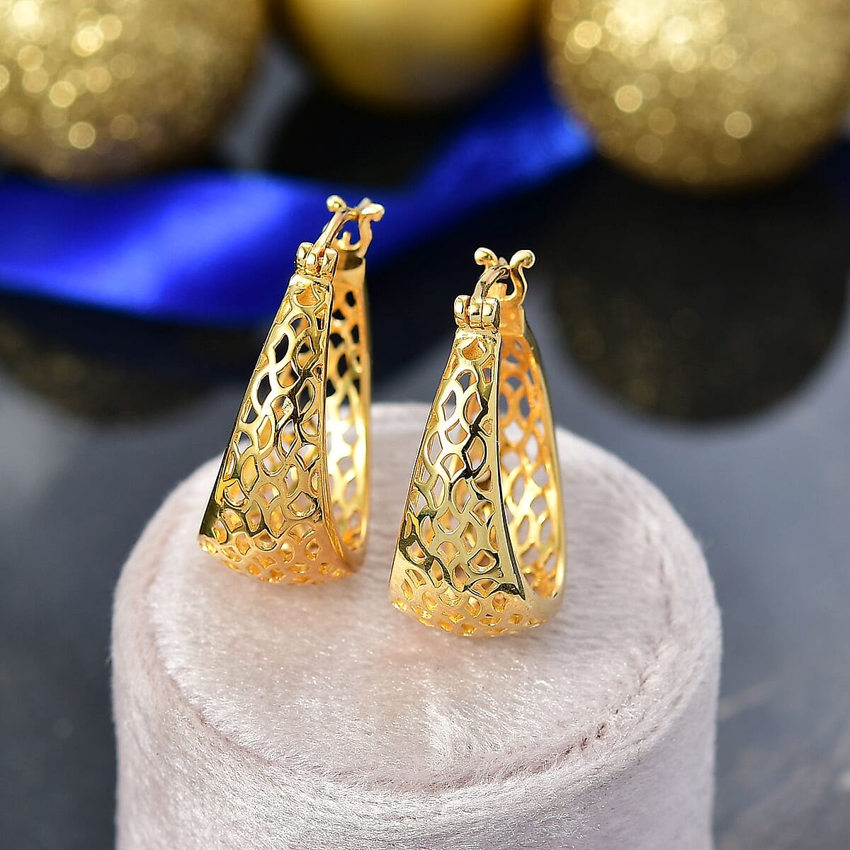 EverTrue Bronzella Collection Lattice Hoop Earrings in 18K YG Plated Bronze image number 1