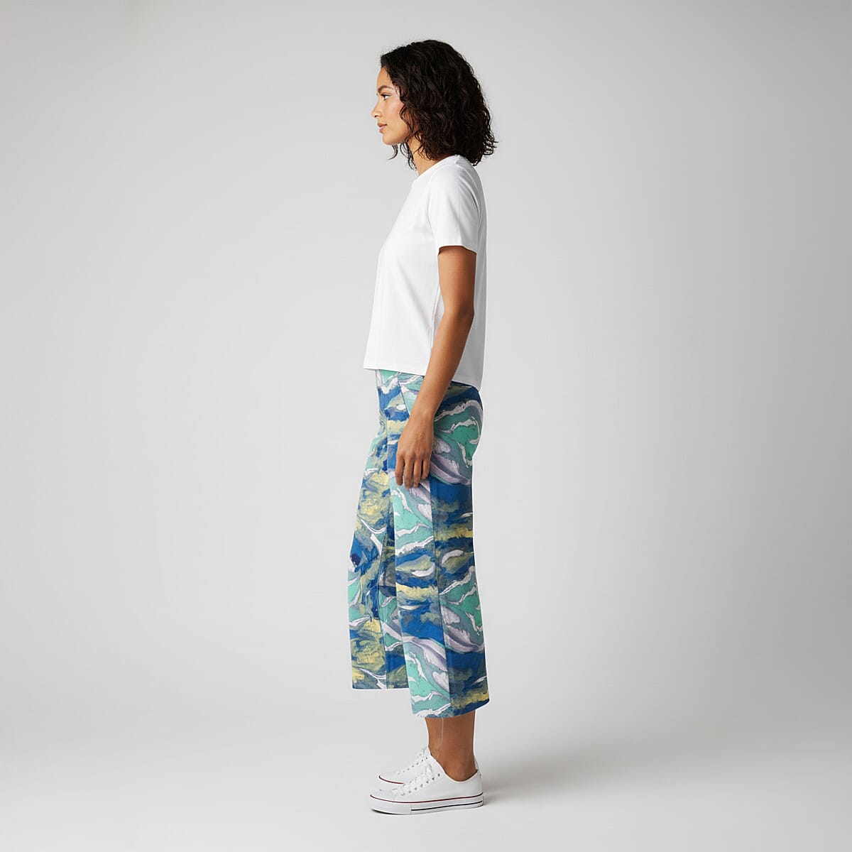 CLOSEOUT JONES NEW YORK Aqua Swirl Brushed Microfiber Stretch Wide Leg Crop Pant with Pockets - M image number 1