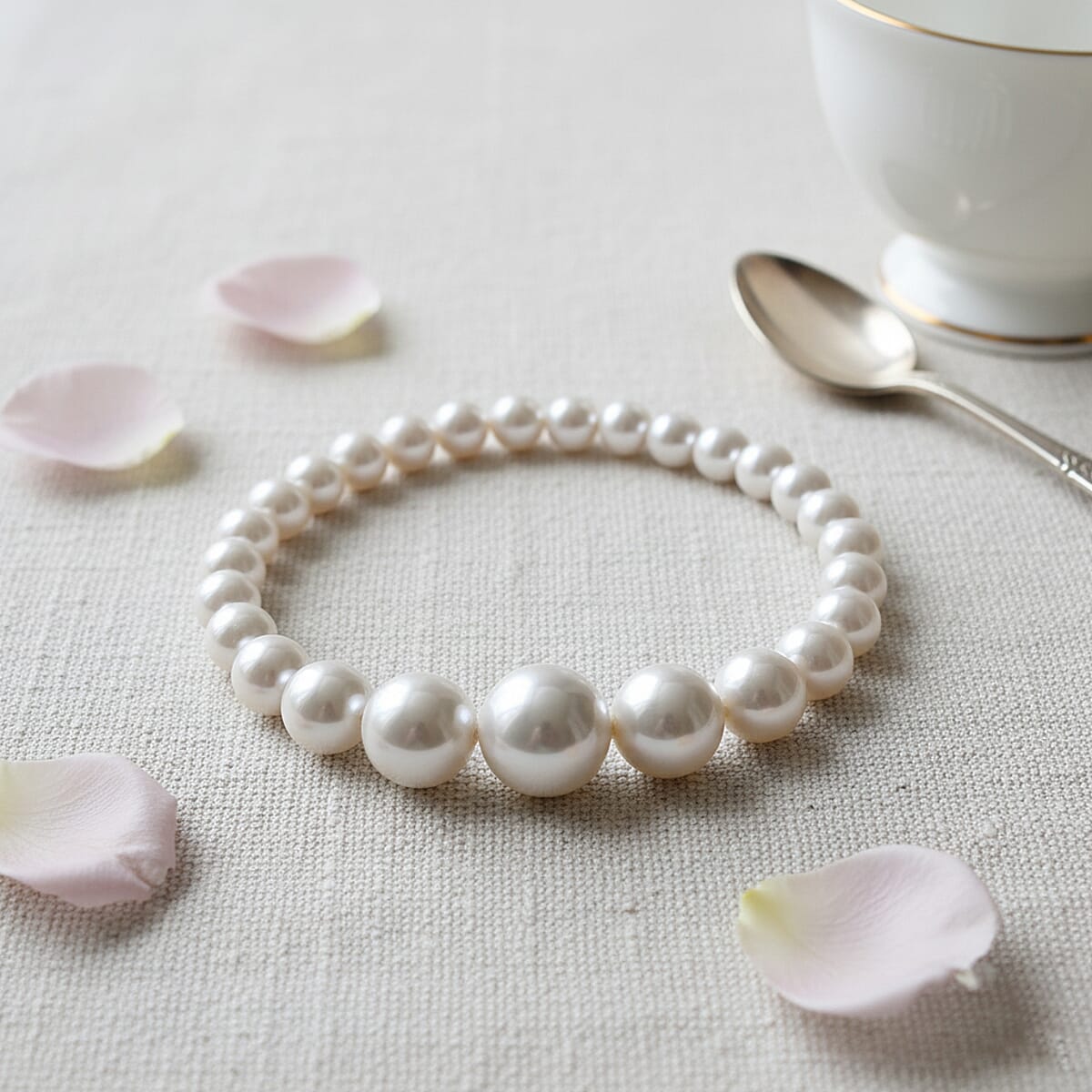 White Shell Pearl Stretch Bracelet (7-7.5In) image number 1