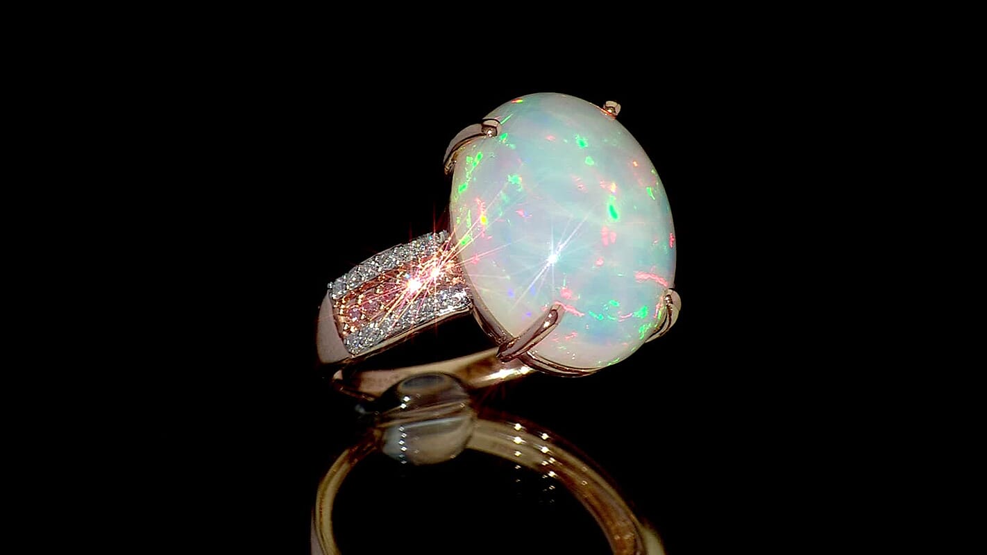 10K Rose Gold AAA Ethiopian Welo Opal, Luxuriant Lab Grown Pink and White Diamond (VS) (0.22 cts) Ring (Size 10.0) 6.33 ctw