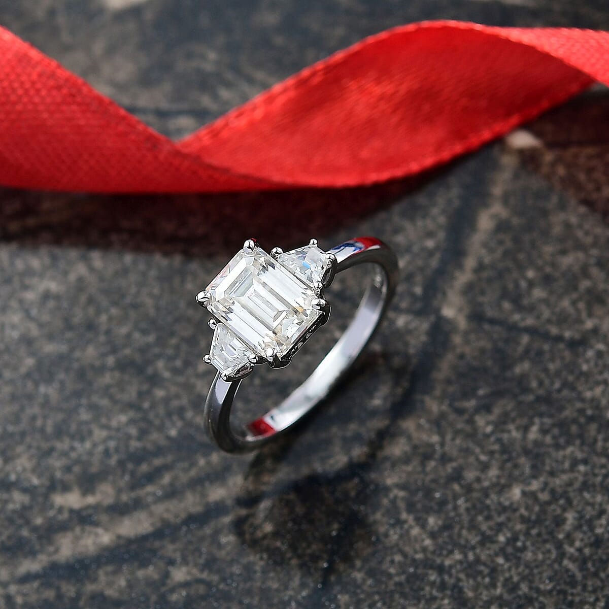 Doorbuster D'Joy Moissanite 2.00 ctw Art Deco Ring in Rhodium Over Sterling Silver (Size 7.0) image number 1