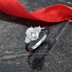  D'Joy Moissanite 2.20 ctw Art Deco Ring in Rhodium Over Sterling Silver (Size 7.0)