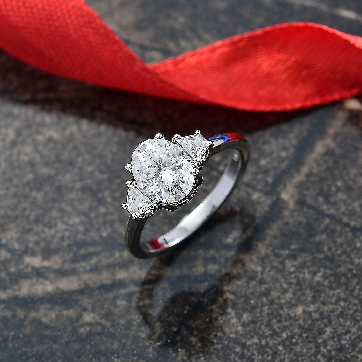 D'Joy Moissanite (Ovl 9x7mm) Ring in Rhodium Over Sterling Silver (Size 9.0) 2.20 ctw