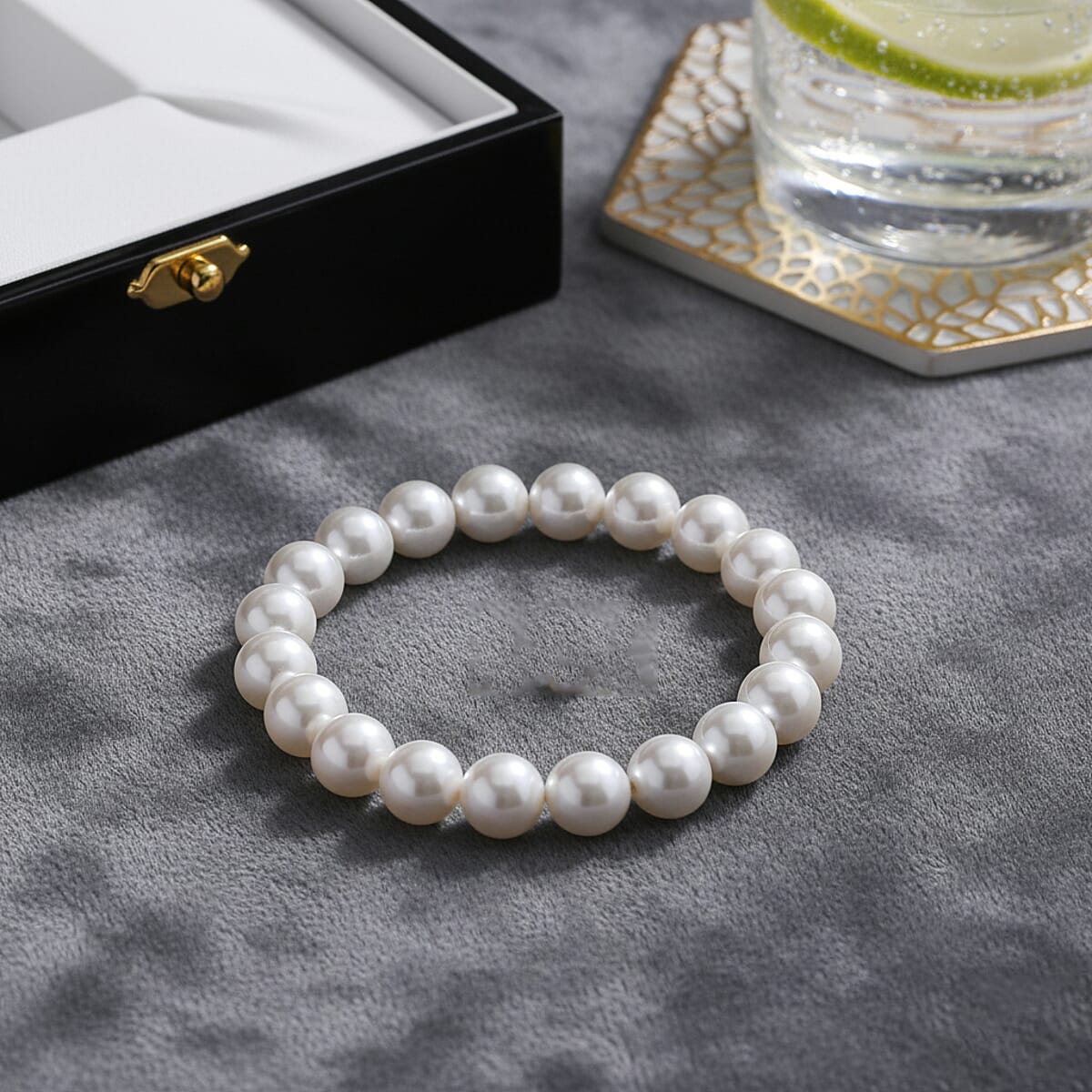 White Shell Pearl Stretch Bracelet (7.25-7.75In) image number 1