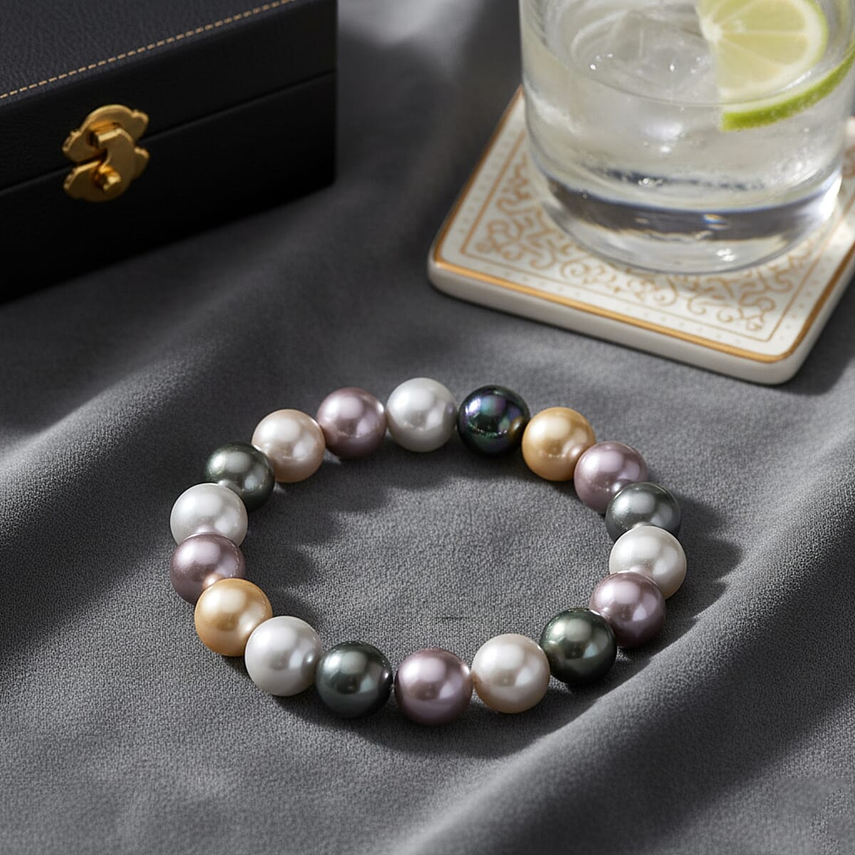 Multi Color Shell Pearl Stretch Bracelet (7.25-7.75In) image number 1
