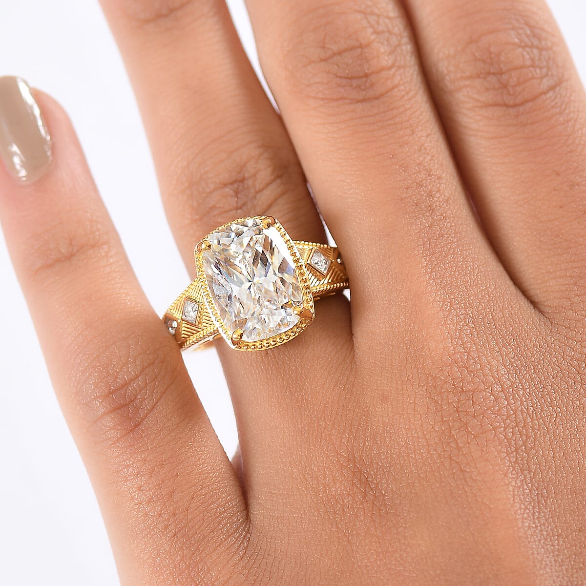 D'Joy Moissanite 7.00 ctw Celebrity Ring in 18K Vermeil Yellow Gold Over Sterling Silver (Size 7.0) image number 2