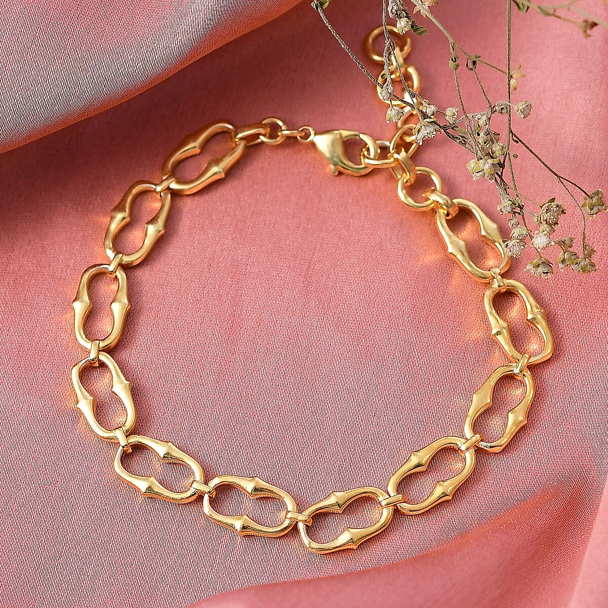 EverTrue Bronzella Collection Interlocking Loop Bracelet in 18K YG Plated Bronze (8.00 In) image number 1