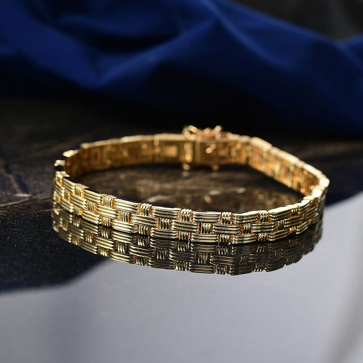 EverTrue Bronzella Collection Bracelet in 18K Yellow Gold Plated Bronze (8.00 In) image number 1