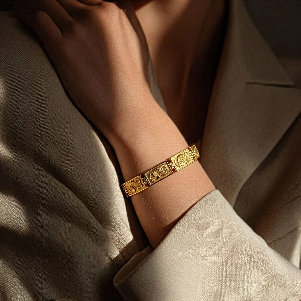 EverTrue Bronzella Collection Bracelet in 18K YG Plated Bronze (6.50 In) image number 2