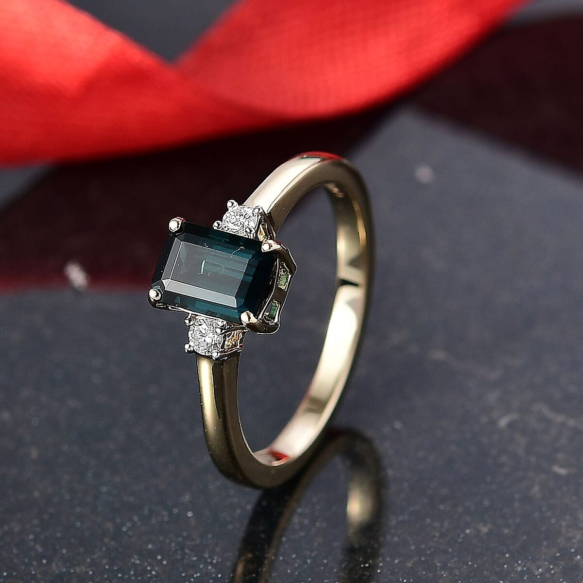 IGI Certified Luxoro AAA Monte Belo Indicolite and Diamond I2 1.35 ctw Ring in 10K Yellow Gold (Size 8.5) image number 1