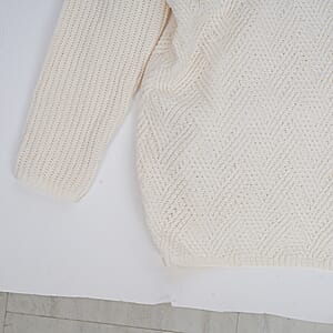 LOVE RYAN White Knitted Chenille Sweater - M