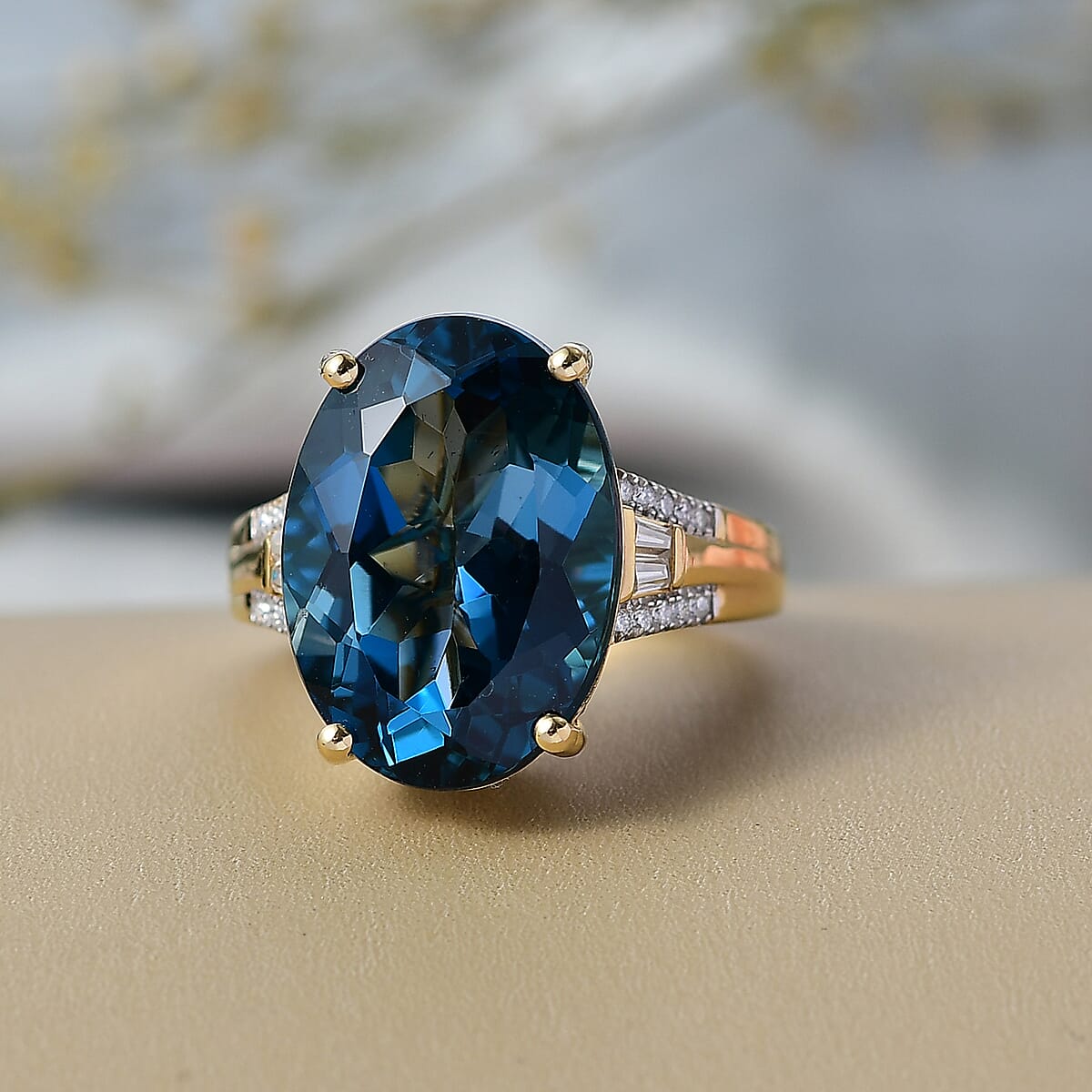 Certified & Appraised D'Joy London Blue Topaz and Moissanite 16.85 ctw Midnight Elegance Ring in 18K Vermeil Yellow Gold Over Sterling Silver (Size 7.0) image number 1