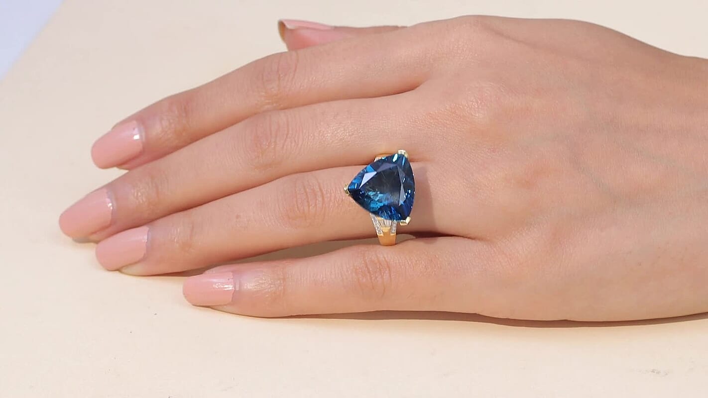 Doorbuster D'Joy London Blue Topaz, Moissanite Midnight Elegance Ring in 18K Vermeil YG Over Sterling Silver (Size 7.0) 12.10 ctw