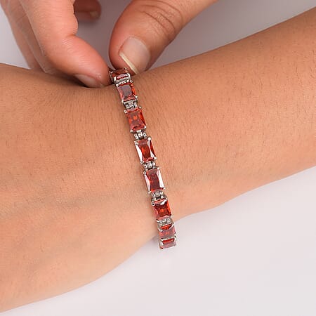 Simulated Red Diamond / 6.5 - Product card gallery slide 3 (10178265153849)