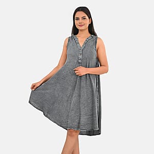 La Marey Gray Solid Wash Umbrella Dress with collar and Buttons - One Size Plus