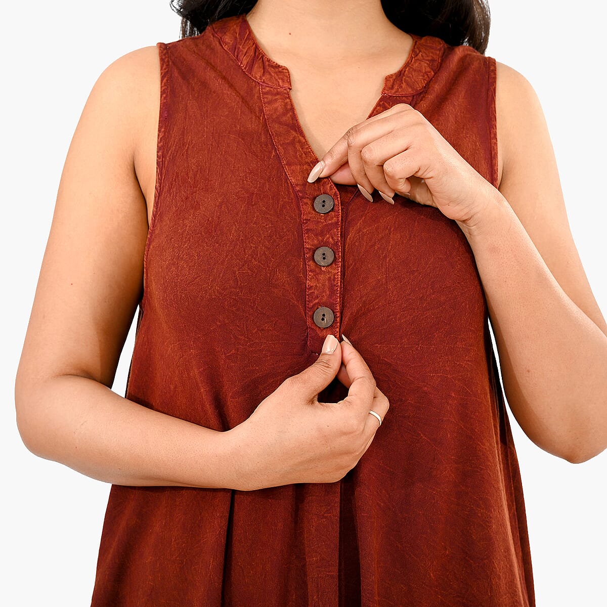 La Marey Maroon Solid Wash Umbrella Dress with collar and Buttons - One Size Plus image number 4