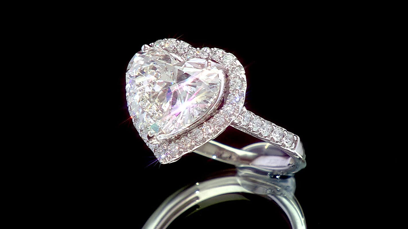 Doorbuster IGI Certified 950 Platinum Luxuriant Lab Grown Diamond (E-F, VS) Ring (Size 10.0) (6 g) 5.50 ctw
