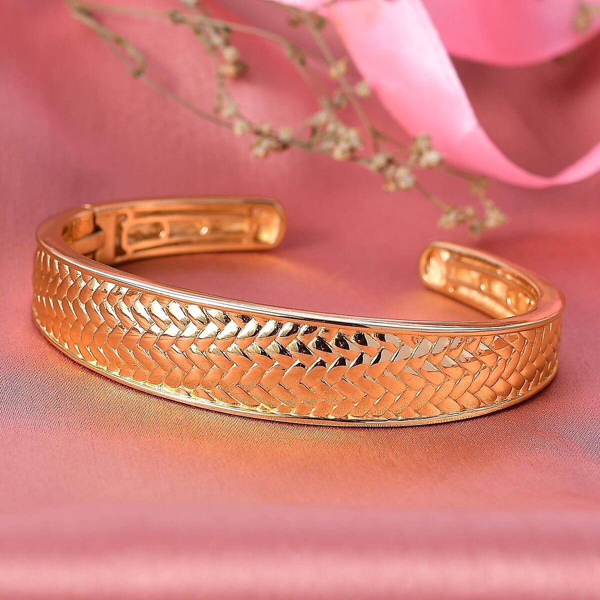 EverTrue Bronzella Collection Spiga d&rsquo;Oro Weave Cuff Bracelet in 18K YG Plated Bronze (7.25 In) image number 1