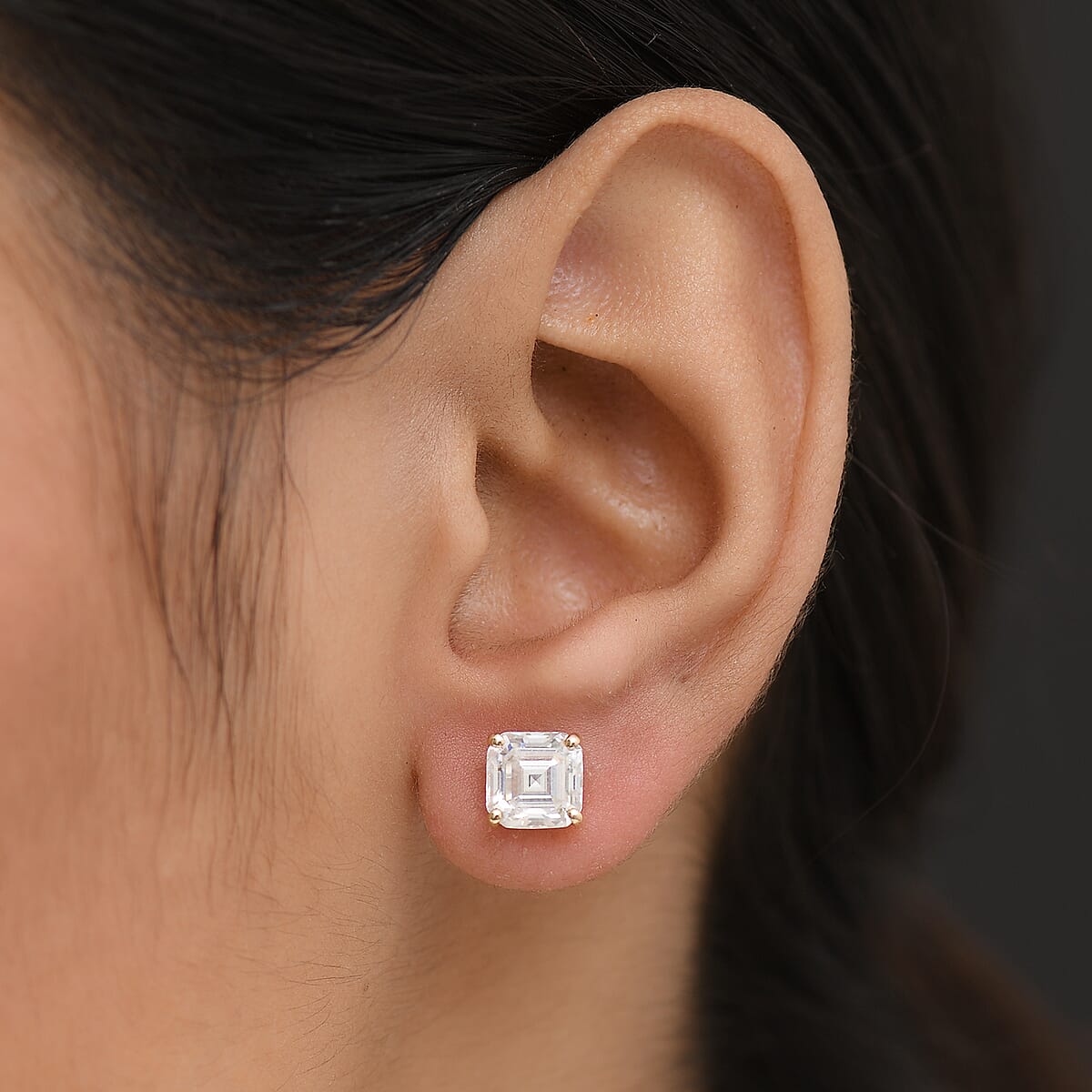 14K Yellow Gold Moissanite (Rnd 8mm) Stud Earrings 3.60 ctw image number 2