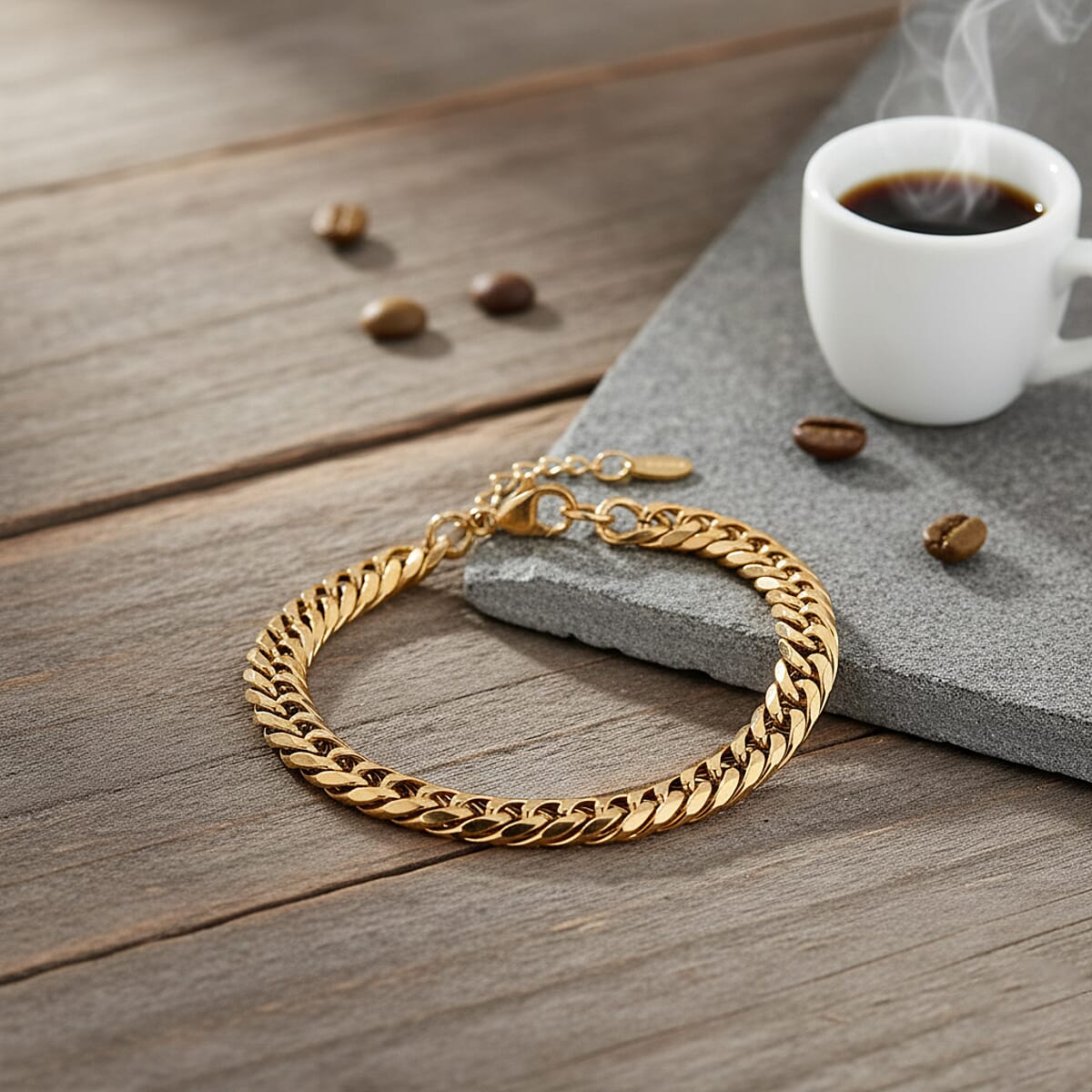 Classic Cuban Link Bracelet in ION Plated YG Stainless Steel (7.5-9.5In) image number 1