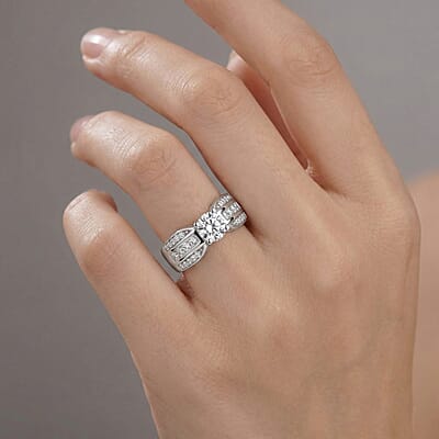 Simulated Diamond Ring in Sterling Silver (Size 6.5)