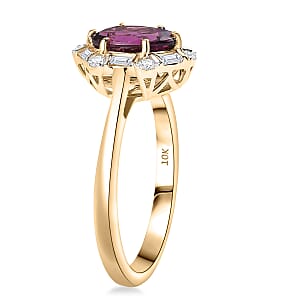 Certified & Appraised AAA Radiant Ember Garnet and Luxuriant Lab Grown Diamond G-H SI 1.65 ctw Ring in 10K Yellow Gold (Size 8.0)