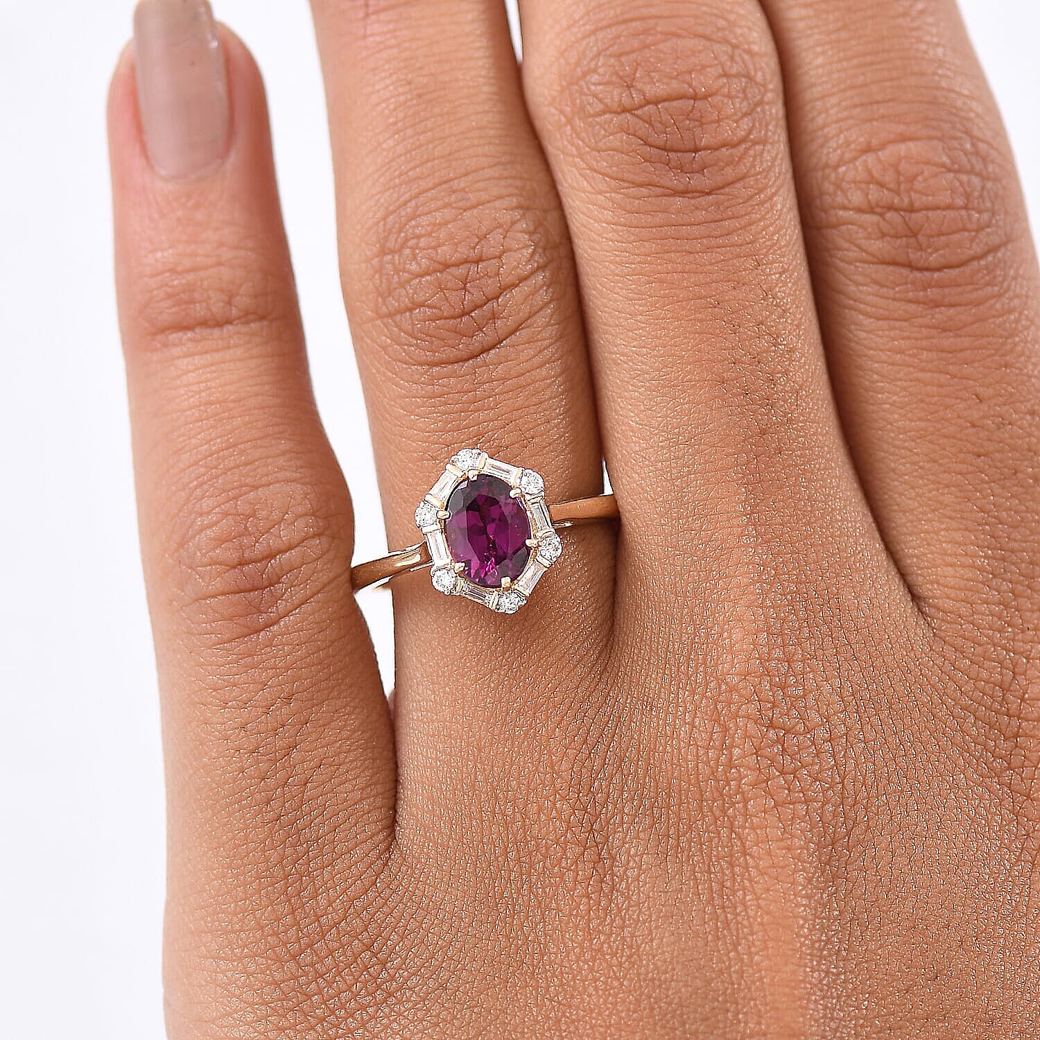 Certified & Appraised AAA Radiant Ember Garnet and Luxuriant Lab Grown Diamond G-H SI 1.65 ctw Ring in 10K Yellow Gold (Size 9.0)