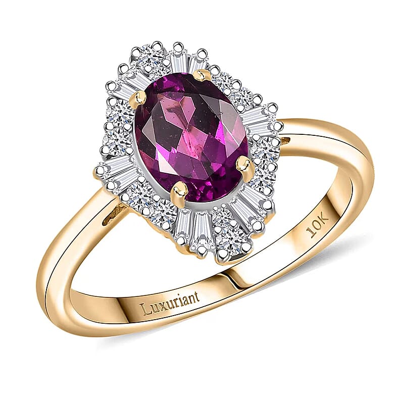 Certified & Appraised AAA Radiant Ember Garnet and Luxuriant Lab Grown Diamond G-H SI 1.85 ctw Ring in 10K Yellow Gold (Size 9.0)