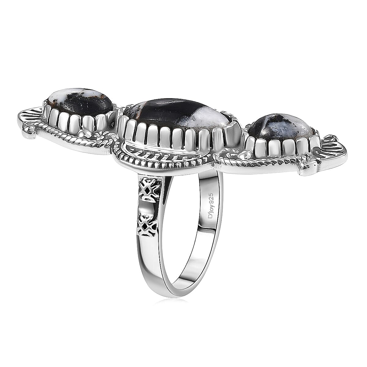 D'Joy Artisan Crafted  White Buffalo Ring in Black Oxidised Sterling Silver 5.80 ctw (Size 10.0)