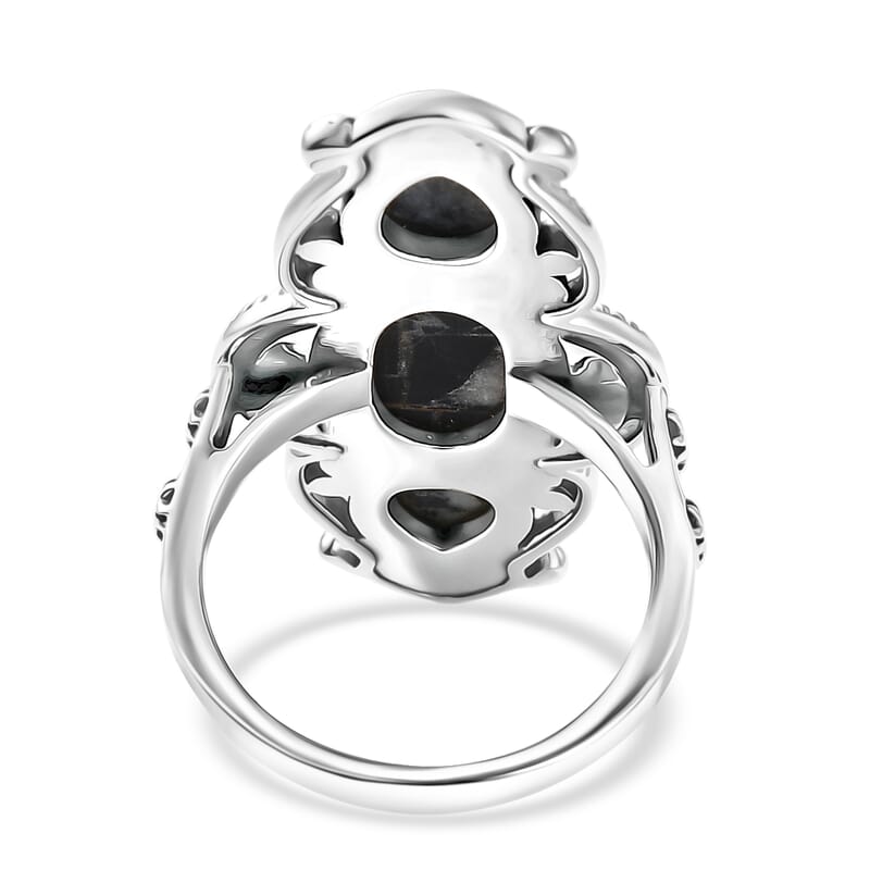 D'Joy Artisan Crafted  White Buffalo Ring in Black Oxidised Sterling Silver 5.80 ctw (Size 8.0)