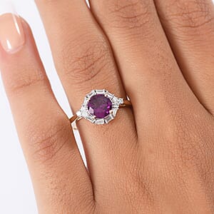 Certified AAA Radiant Ember Garnet, Lab Grown Diamond Ring in 10K Yellow Gold 1.75 ctw (Size 10.0)